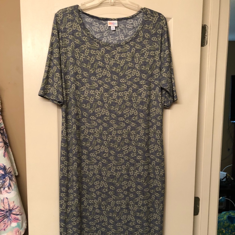 Lularoe Julia dress gray leaf print